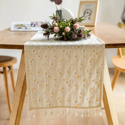 Daisy Flower Tassel Table Cloths - Image 7