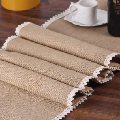 Retro Lace Edge Table Runner