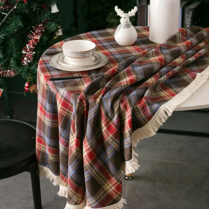 Tassel Christmas Table Cover - Image 9