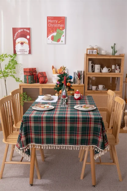 Round Holiday Table Cover - Image 8