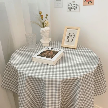 Fresh Checkered Round Cloth - Image 3
