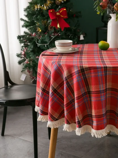 Tassel Christmas Table Cover - Image 4