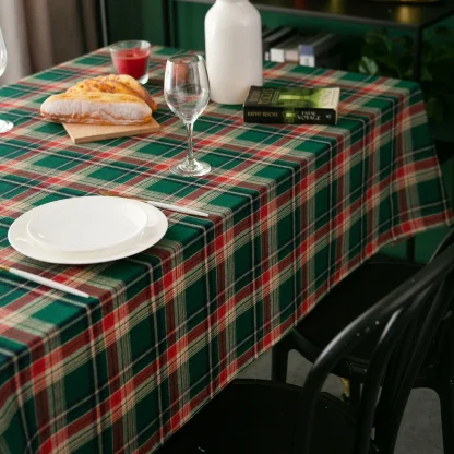 Plaid Christmas Table cloth - Image 3